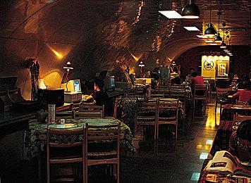 《艾尔登法环》“仓鼠玩家”攒了8000万卢恩 真惊人